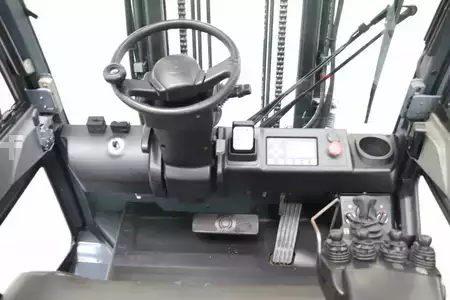 Elektryczne 4-kołowe 2018  Toyota 8FBMT30 (3)