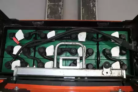 Transpalettes électriques 2022  BT LPE200 (5)