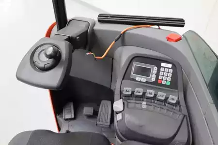 Chariots à mât rétractable 2018  BT RRE160H (3)