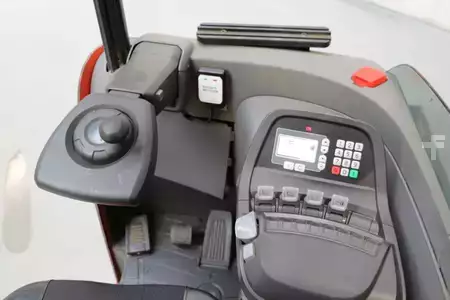 Chariots à mât rétractable 2017  BT RRE160H (3)