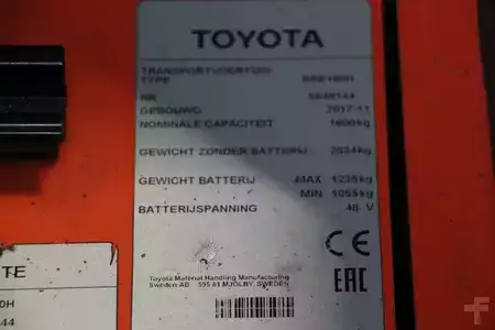 Chariots à mât rétractable 2017  BT RRE160H (4)