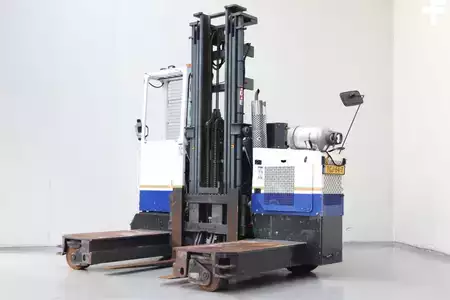 Négyutas targonca 2006  Combilift C3000GT (1)