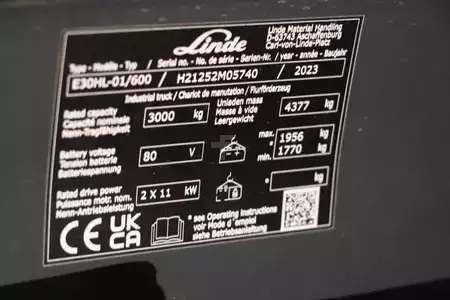 Carrelli elettrici 4 ruote 2023  Linde E30HL-01/600 (4)