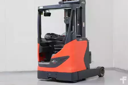 Carrelli retrattili 2015  Linde R16HD-01 (2)
