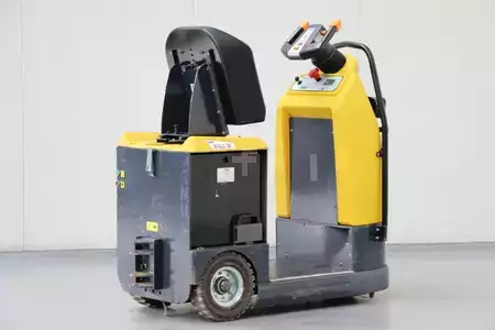 Tractor de arrastre 2018  DEC BULL SX (2)