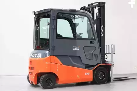 Eléctrica de 4 ruedas 2020  Toyota 8FBMT35 (2)