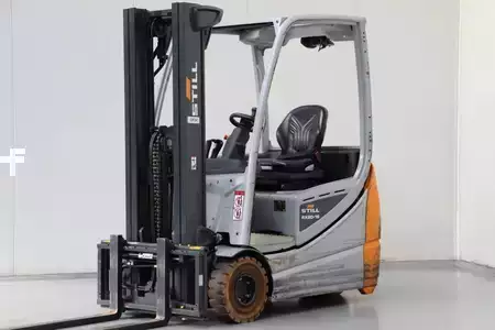 Elektromos 3 kerekű 2018  Still RX20-16 (1)