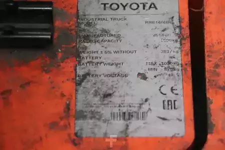 Carretilla retráctil 2018  Toyota RRE160HR (4)