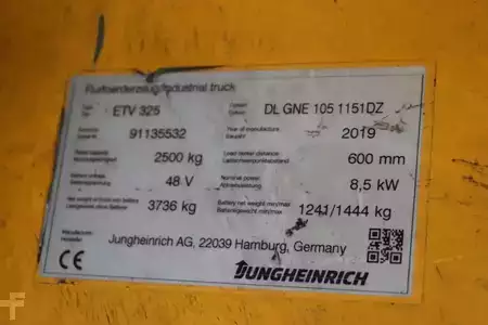 Reachtrucks 2019  Jungheinrich ETV 325 (4)