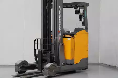 Reachtrucks 2019  Jungheinrich ETV 325 (1)