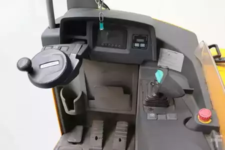 Reachtrucks 2019  Jungheinrich ETV 325 (3)