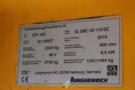 Reachtrucks 2019  Jungheinrich ETV 325 (4)