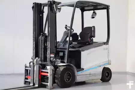 Eléctrica de 4 ruedas 2020  Unicarriers MX25 (1)