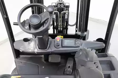 Eléctrica de 4 ruedas 2020  Unicarriers MX25 (3)