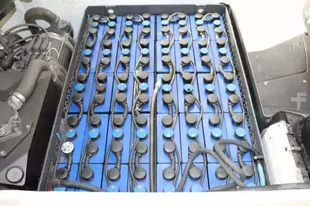 Eléctrica de 4 ruedas 2020  Unicarriers MX25 (5)