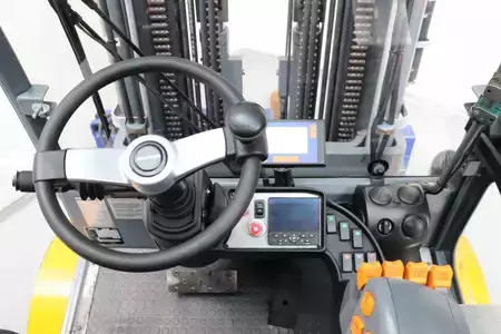 Eléctrica de 4 ruedas 2021  Montini MR 7 LOW (3)