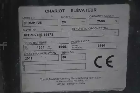 Elektromos 4 kerekű 2017  Toyota 8FBMKT25 (4)