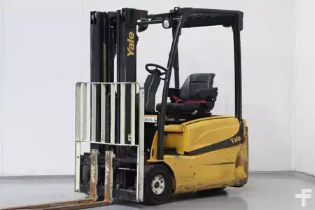 Eléctrico - 3 rodas 2019  Yale ERP16VT (1)