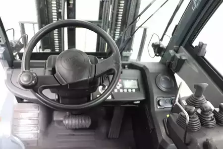 Diesel gaffeltruck 2022  Toyota 56-8FD30F (3)