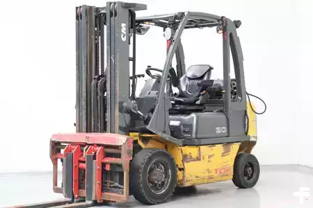 LPG heftrucks 2021  TCM U1D2A20LH (1)