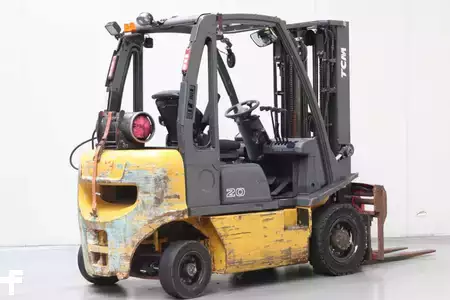 LPG heftrucks 2021  TCM U1D2A20LH (2)
