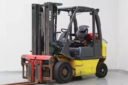 LPG heftrucks 2021  TCM U1D2A20LH (1)