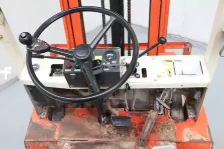 Elektro 4 Rad - Nissan UB02L25U (3)