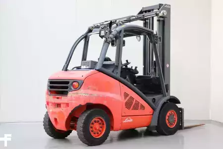 Carretilla elevadora diésel 2008  Linde H50D (2)