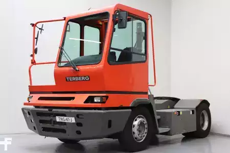 Terminaltraktor 2016  Terberg YT182 (1)