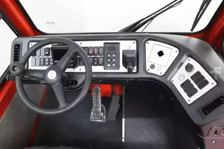 Terminaltraktor 2016  Terberg YT182 (3)