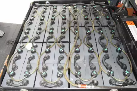 Elektro 4 Rad 2017  Toyota 8FBMT25 (5)