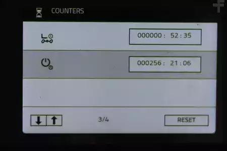 Elektryczne 4-kołowe 2023  Toyota 9FBM25T (6)