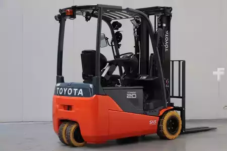 Eléctrico - 3 rodas 2023  Toyota 8FBE20T (2)