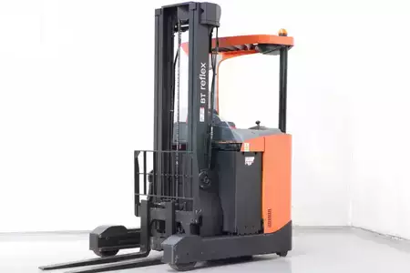 Reach Truck 2010  BT RRE140 (1)