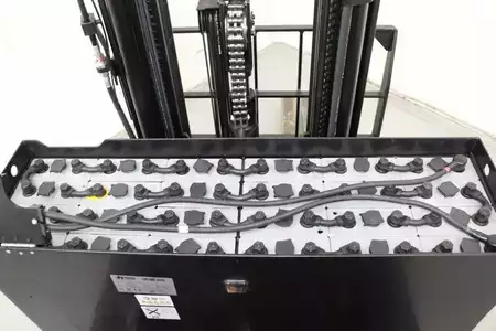 Reach Truck 2016  BT RRE160B (6)