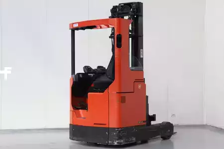 Schubmaststapler 2007  BT RR E5 (2)