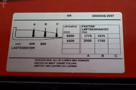 Schubmaststapler 2007  BT RR E5 (5)