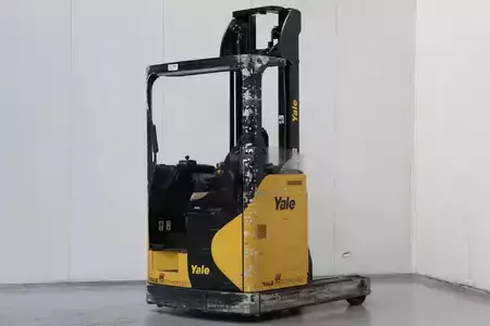 Tolóoszlopos targonca 2013  Yale MR14 (2)