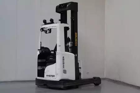Reach Truck 2015  Hyster R2.5 (2)