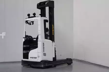 Reach Truck 2015  Hyster R2.5 (2)