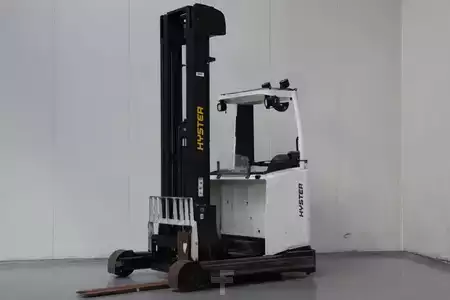 Reach Truck 2015  Hyster R2.5 (1)