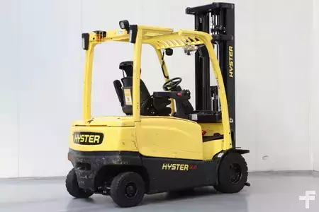 Elektryczne 4-kołowe 2013  Hyster J3.0XN (2)