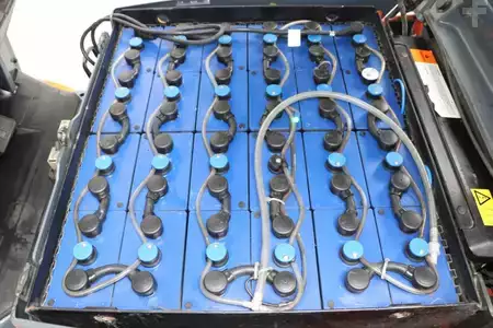 Elektryczne 4-kołowe 2020  Toyota 8FBM20T (5)