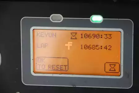 Elektryczne 4-kołowe 2020  Toyota 8FBM20T (6)