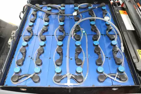 Elektryczne 4-kołowe 2020  Toyota 8FBM20T (5)