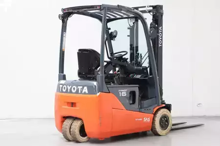 El truck - 3 hjulet 2021  Toyota 8FBEK16T (2)