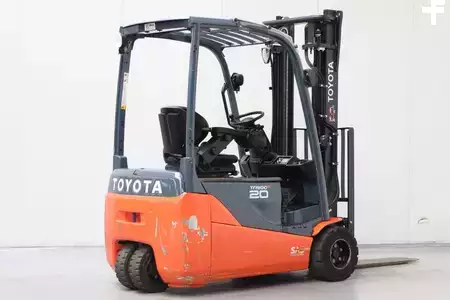 Eléctrico - 3 rodas 2018  Toyota 8FBE20T (2)