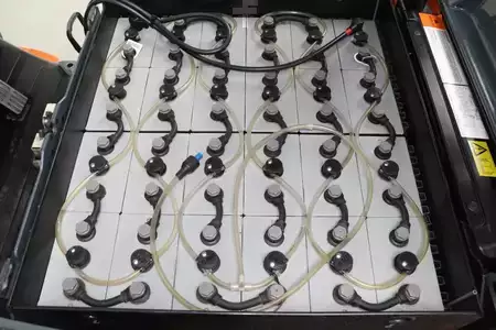 Eléctrico - 3 rodas 2018  Toyota 8FBE20T (5)