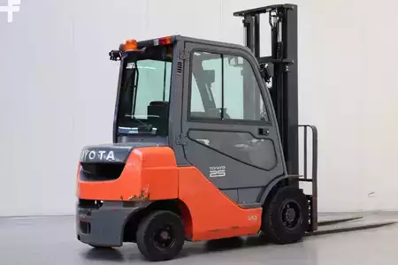 Dieselstapler 2018  Toyota 02-8FDF25 (2)