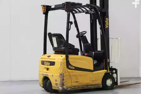 Eléctrica de 3 ruedas 2016  Yale ERP16VT (2)
